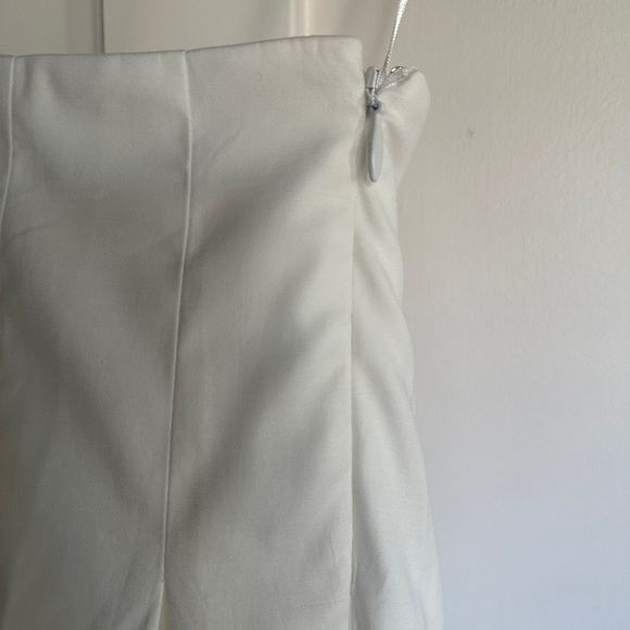 NEW Reformation Zinnia Low Waist Skirt in White | size 2 - Picture 10 of 13